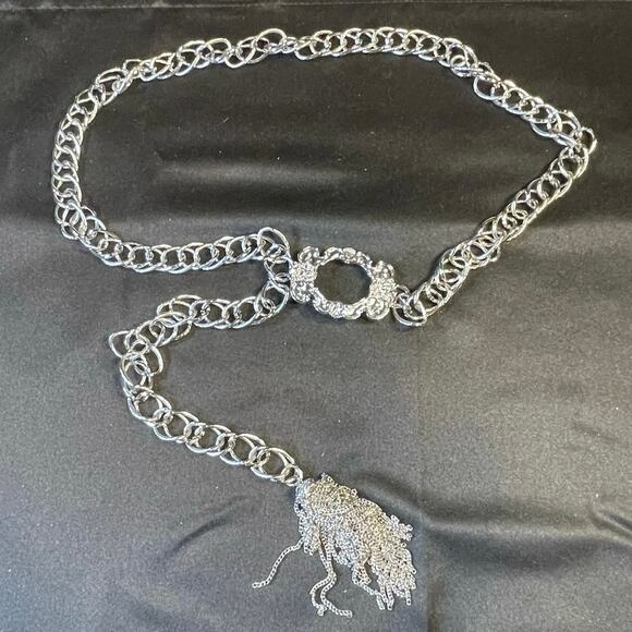 Women's Silver Metal Chain Link Belt with Tassel - Picture 5 of 6